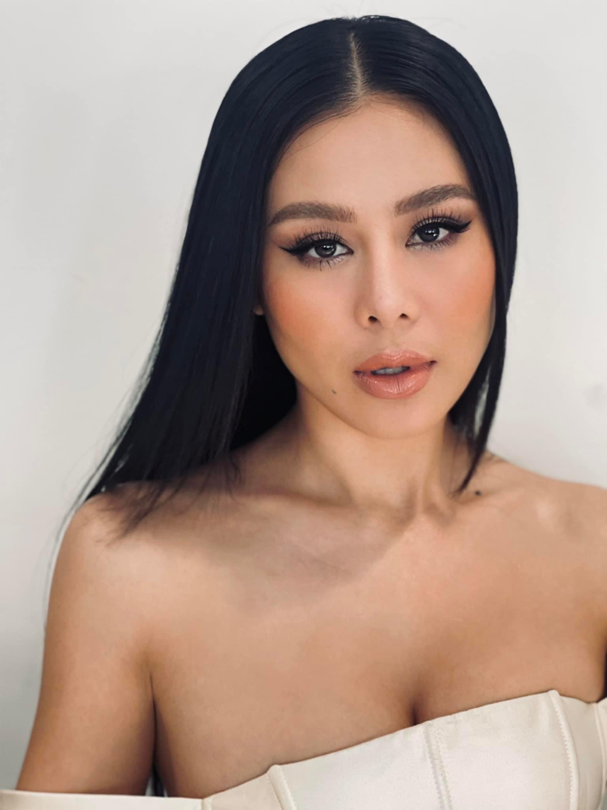 Nam Thư để lộ bằng chứng liên quan đến người đàn ông trong drama giật chồng? - Ảnh 8. Nam Thư để lộ bằng chứng liên quan đến người đàn ông trong drama giật chồng? - Ảnh 8.